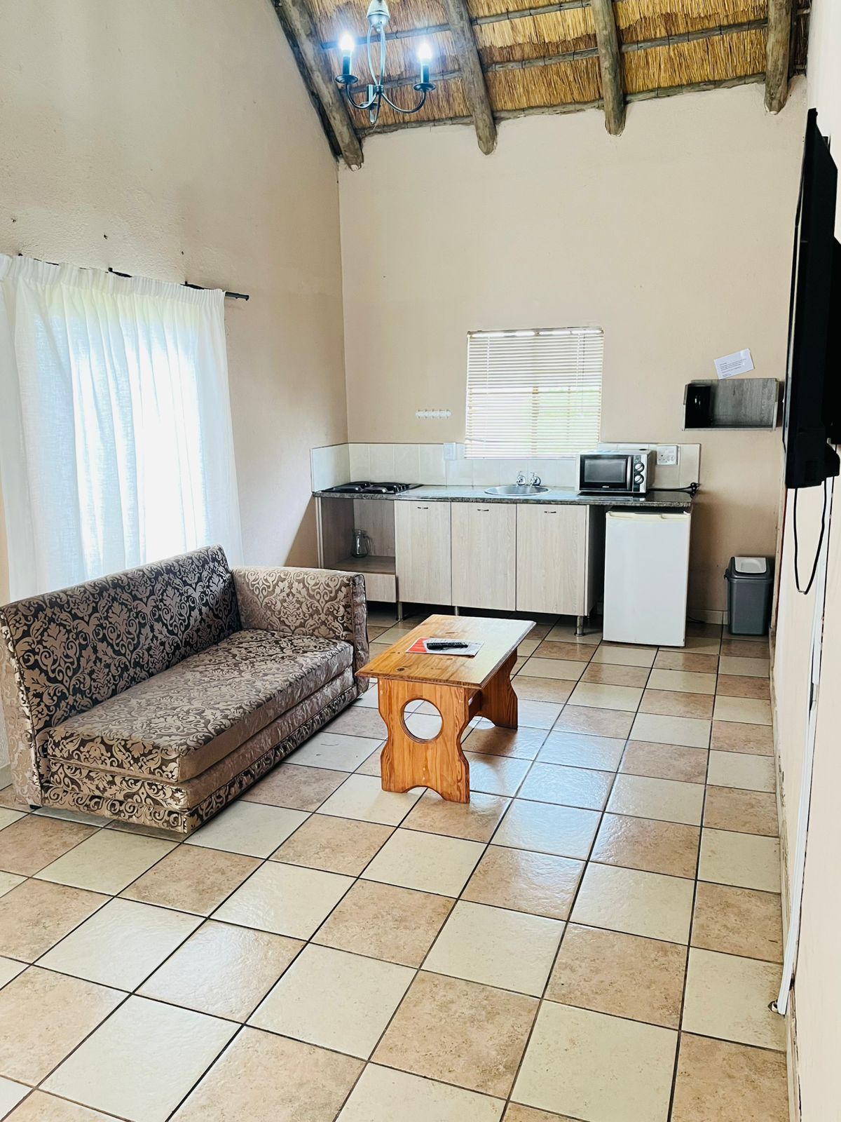 Family House kitchen